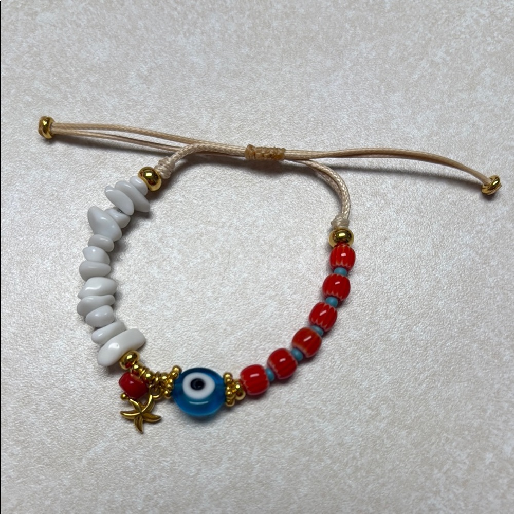Evil eye beaded charm bracelet